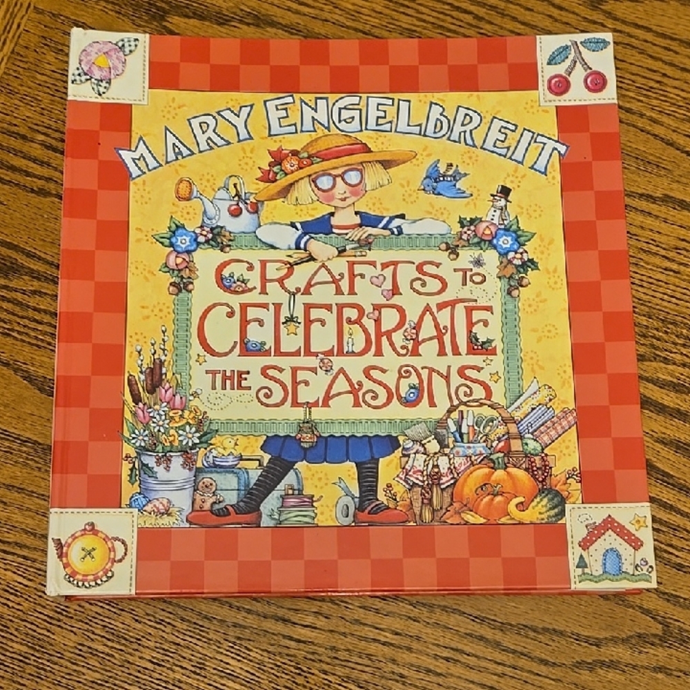 Mary Engelbreit Crafts to Celebrate the Seasons Book - Red and Yellow